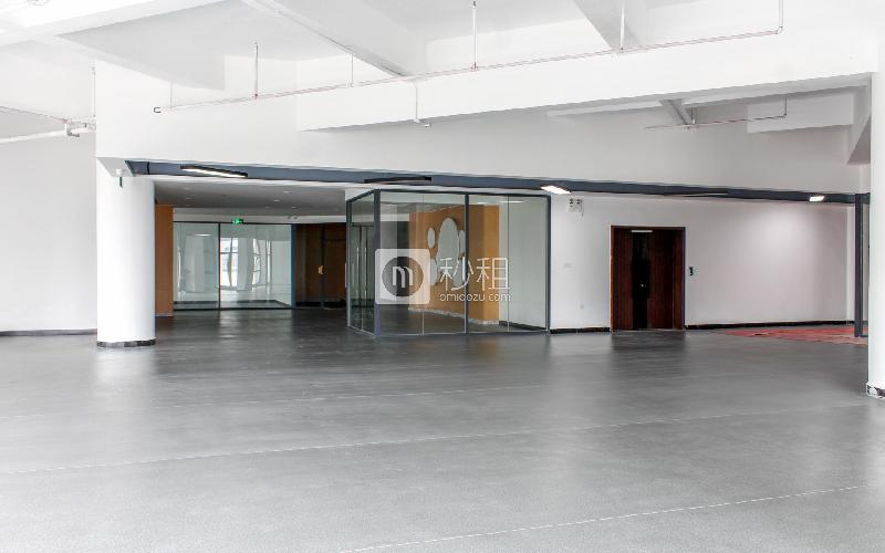 恒博创新科技产业园写字楼出租600平米简装办公室50元/m².月