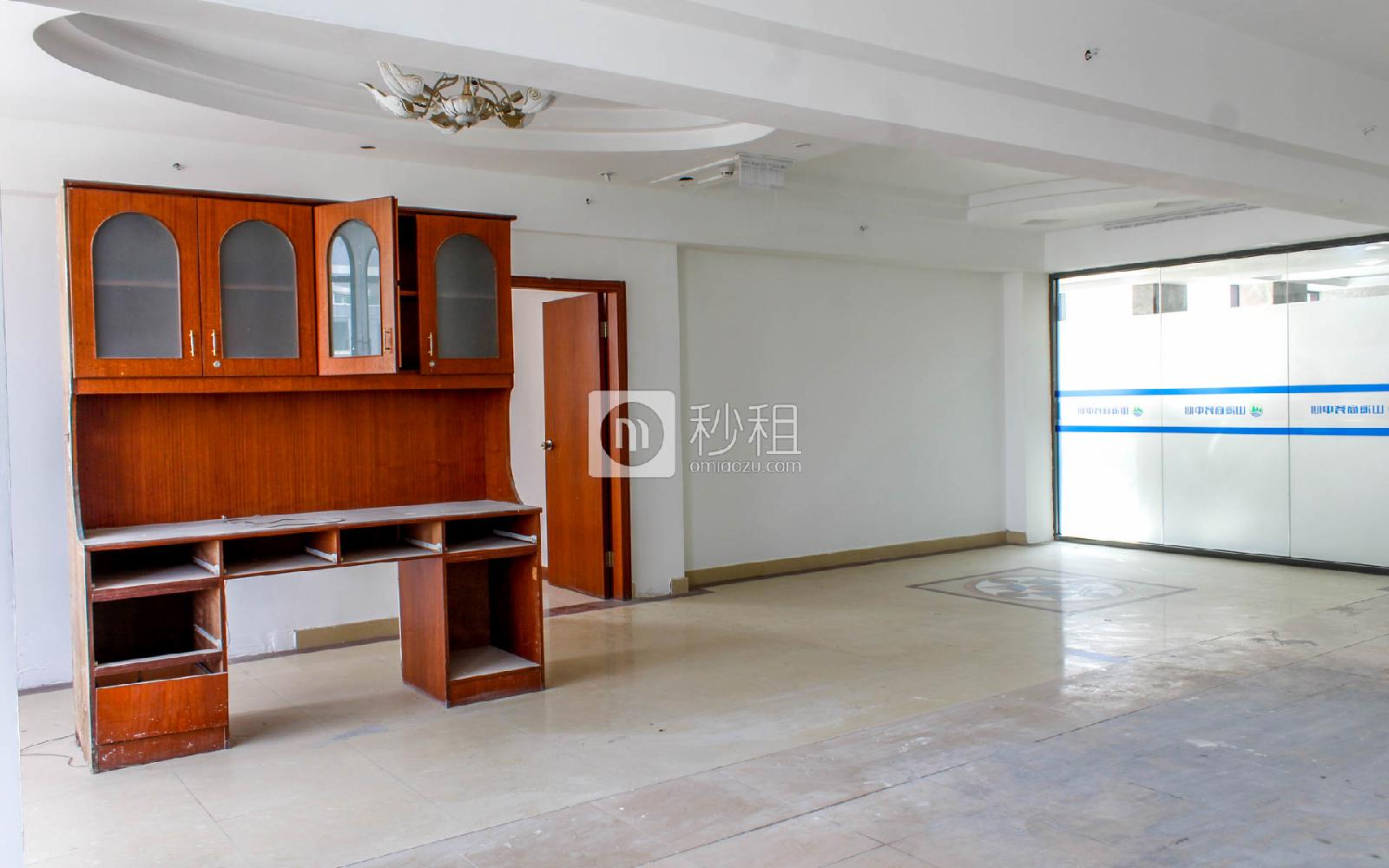 山海商务中心写字楼出租189平米简装办公室40元/m².月