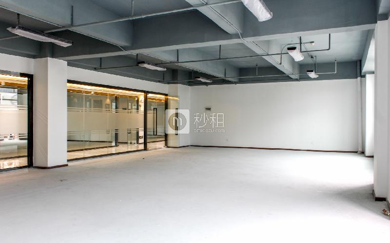 泽润中心写字楼出租265平米精装办公室65元/m².月