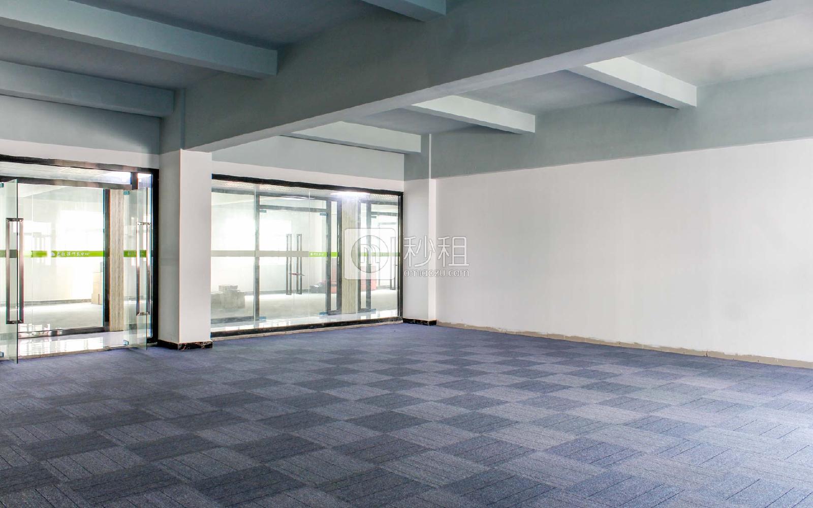 河盛大数据研发中心写字楼出租100平米简装办公室33元/m².月