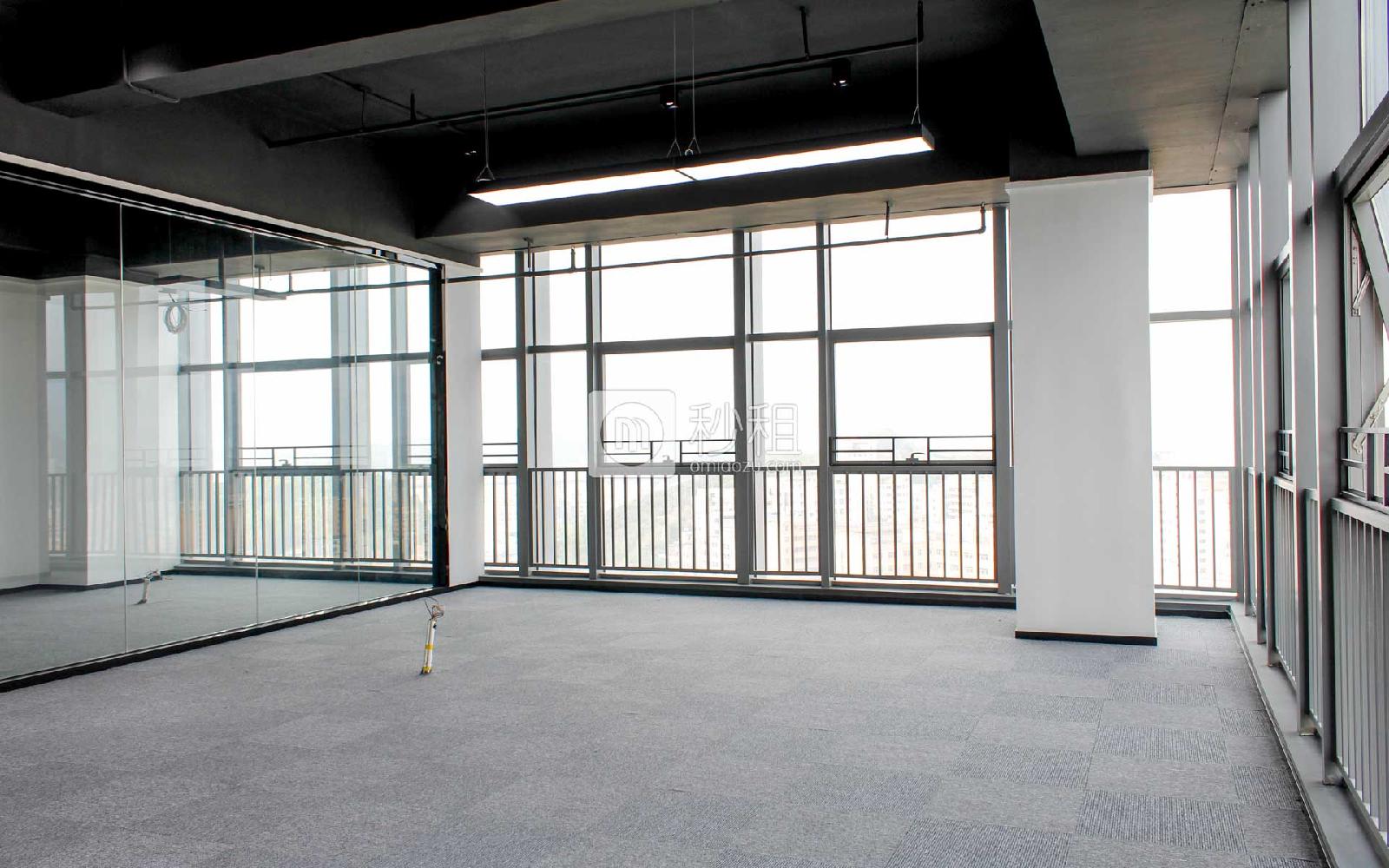 贤达会展中心写字楼出租233平米精装办公室65元/m².月