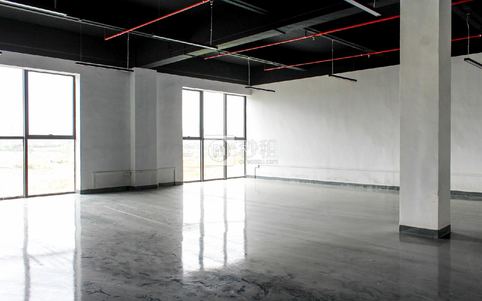丰收.中芬智谷国际创客社区写字楼出租200平米简装办公室51元/m².月