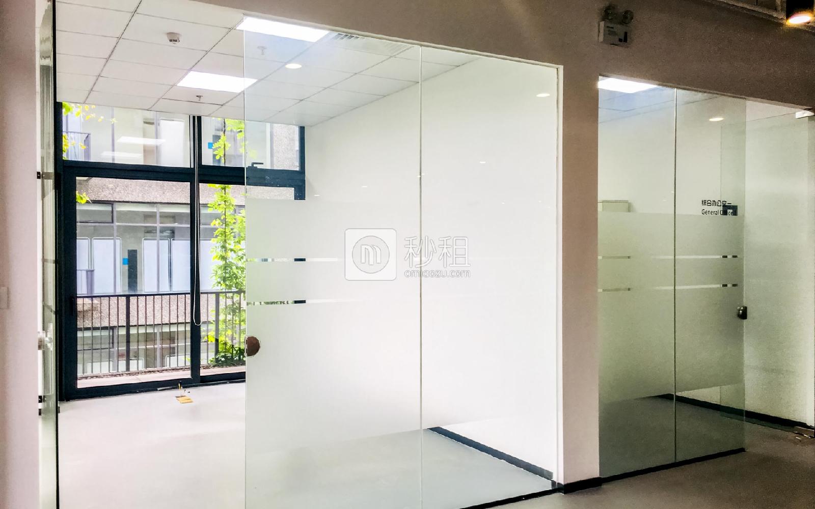 泰华梧桐岛写字楼出租745平米精装办公室80元/m².月