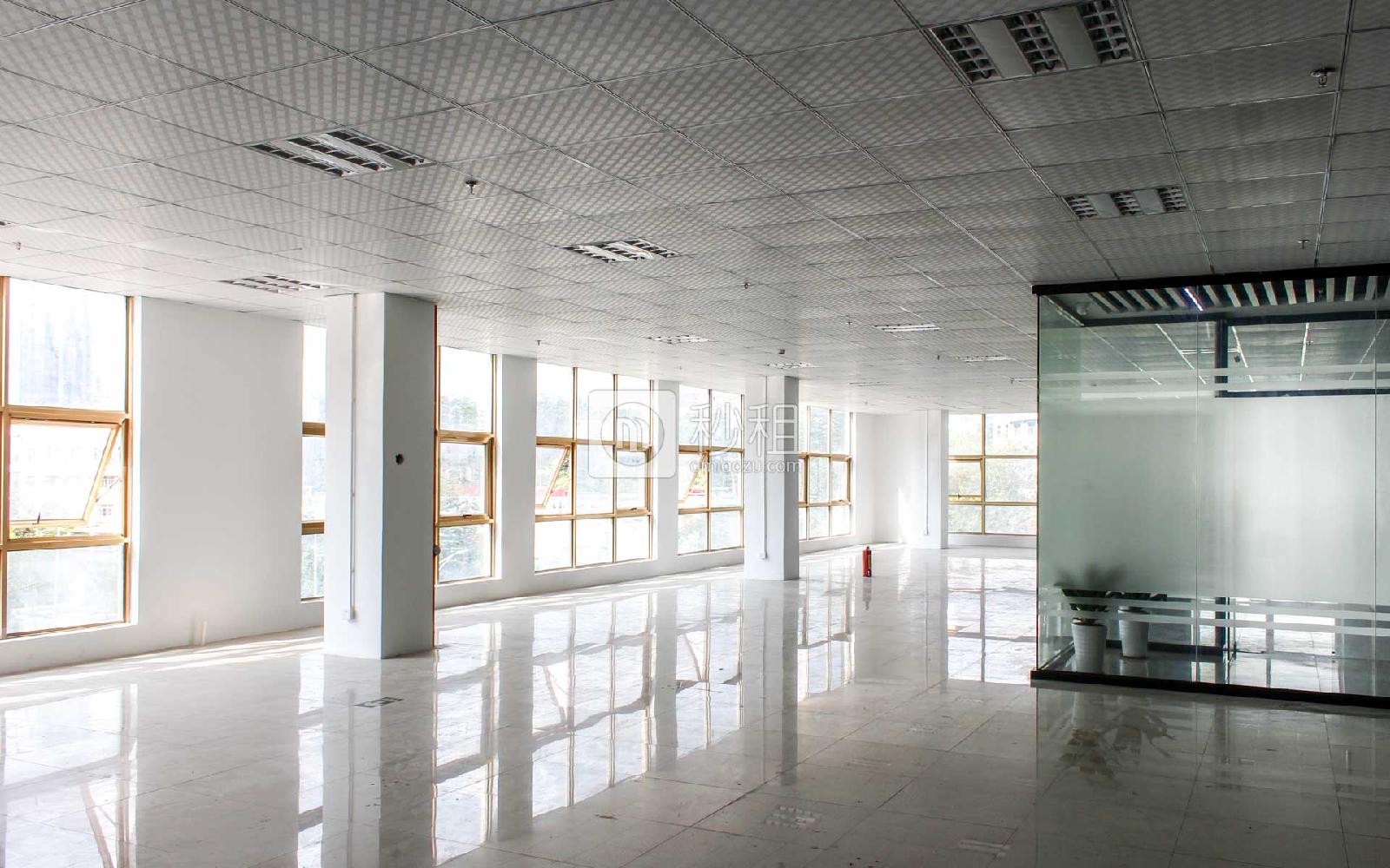 E米商务中心写字楼出租183平米精装办公室72元/m².月