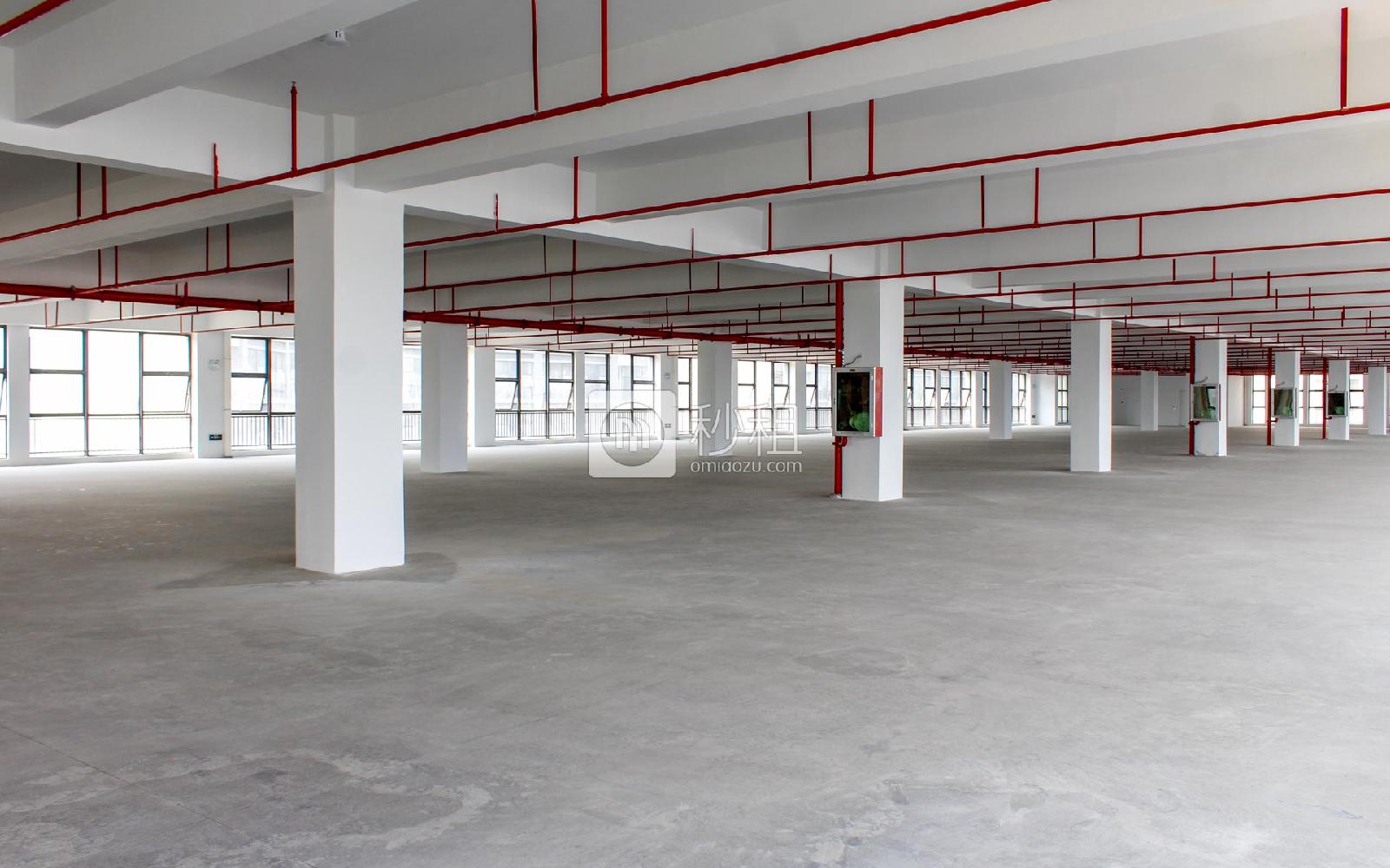 创新世界东维丰新材料产业园写字楼出租3000平米毛坯办公室25元/m².月