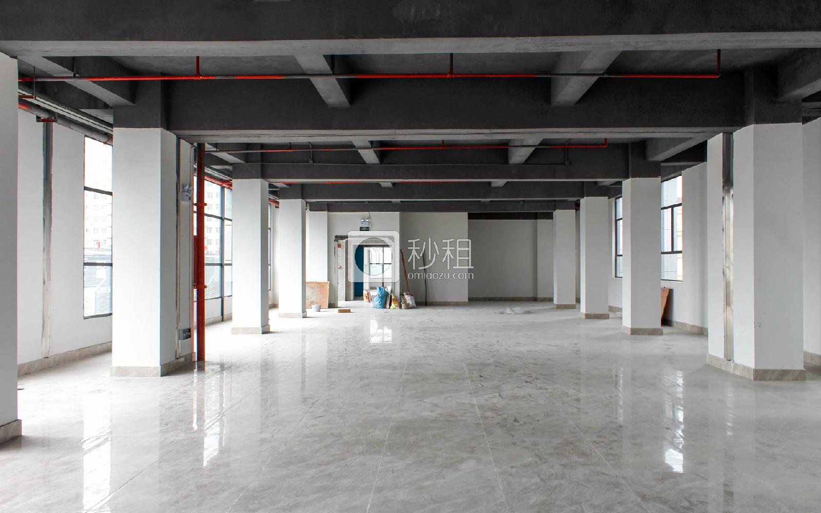 龙华锦湖大厦写字楼出租432平米简装办公室65元/m².月