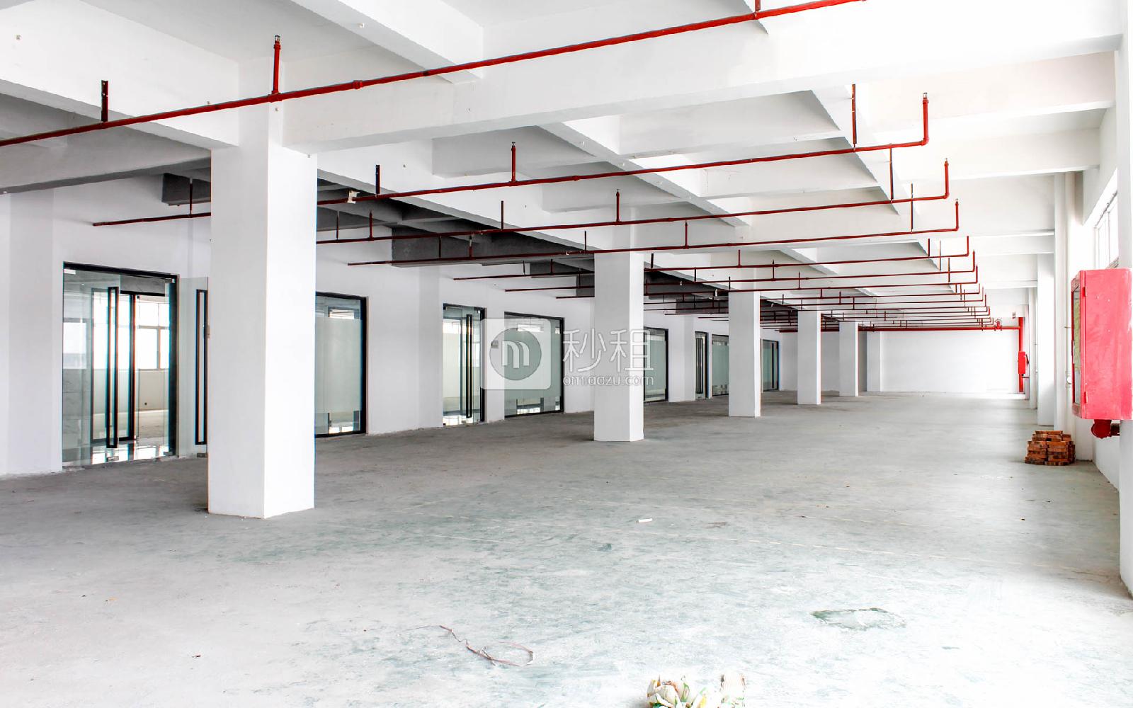 东方明工业城写字楼出租1300平米简装办公室85元/m².月