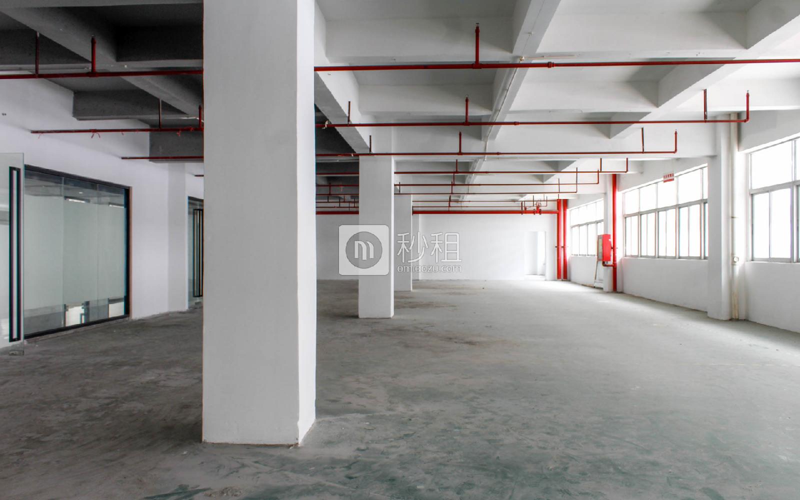 东方明工业城写字楼出租1300平米简装办公室85元/m².月