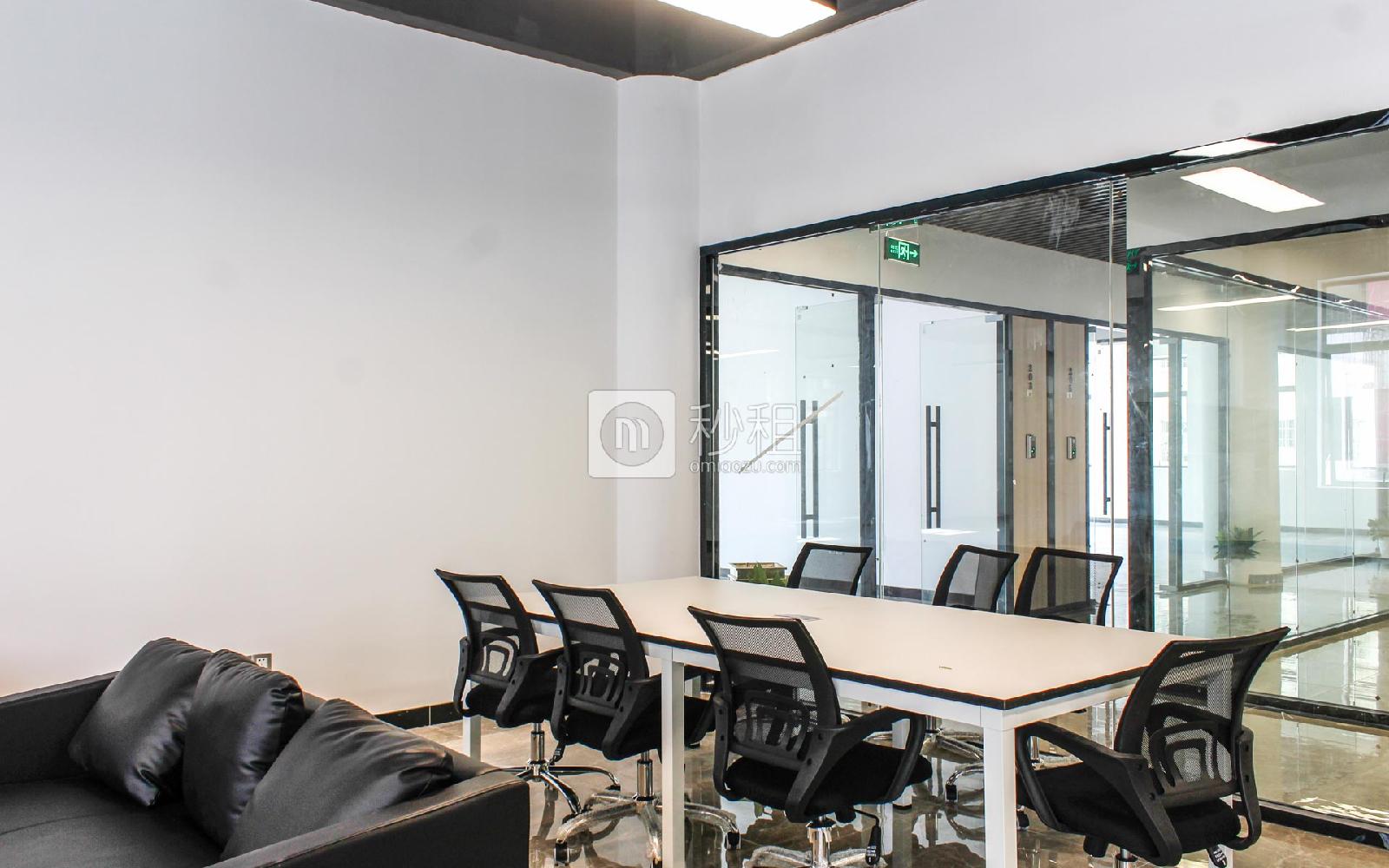 八零创业大厦写字楼出租164平米精装办公室55元/m².月