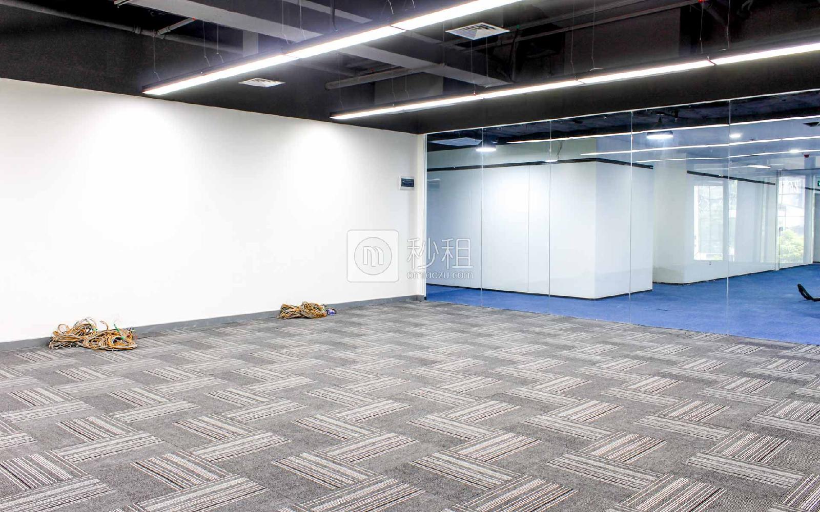 中加国际创新中心-深圳湾科技生态园三期写字楼出租197平米精装办公室128元/m².月