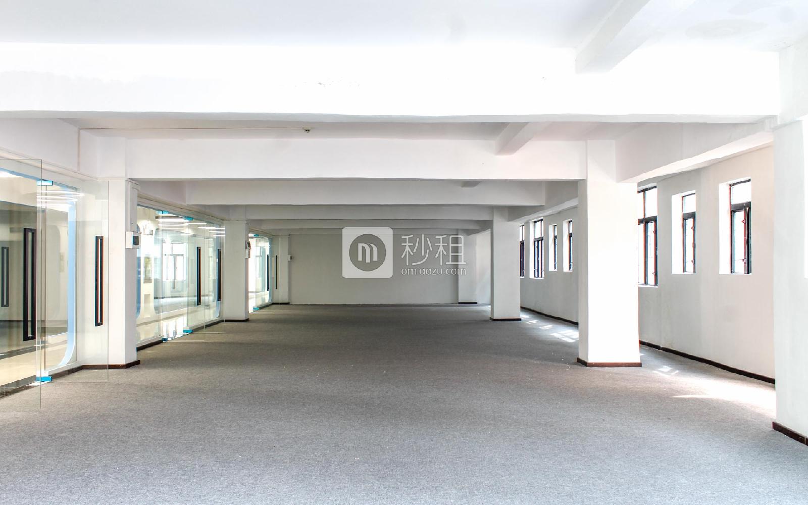 E联盟商务空间写字楼出租400平米简装办公室56元/m².月