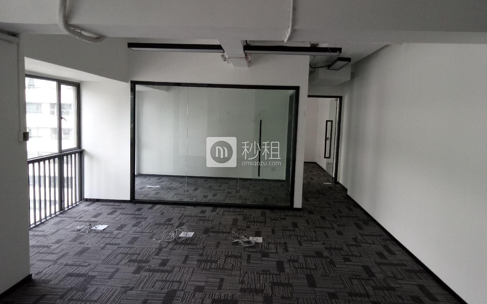 深圳湾科技生态园（一期）写字楼出租210平米精装办公室115元/m².月