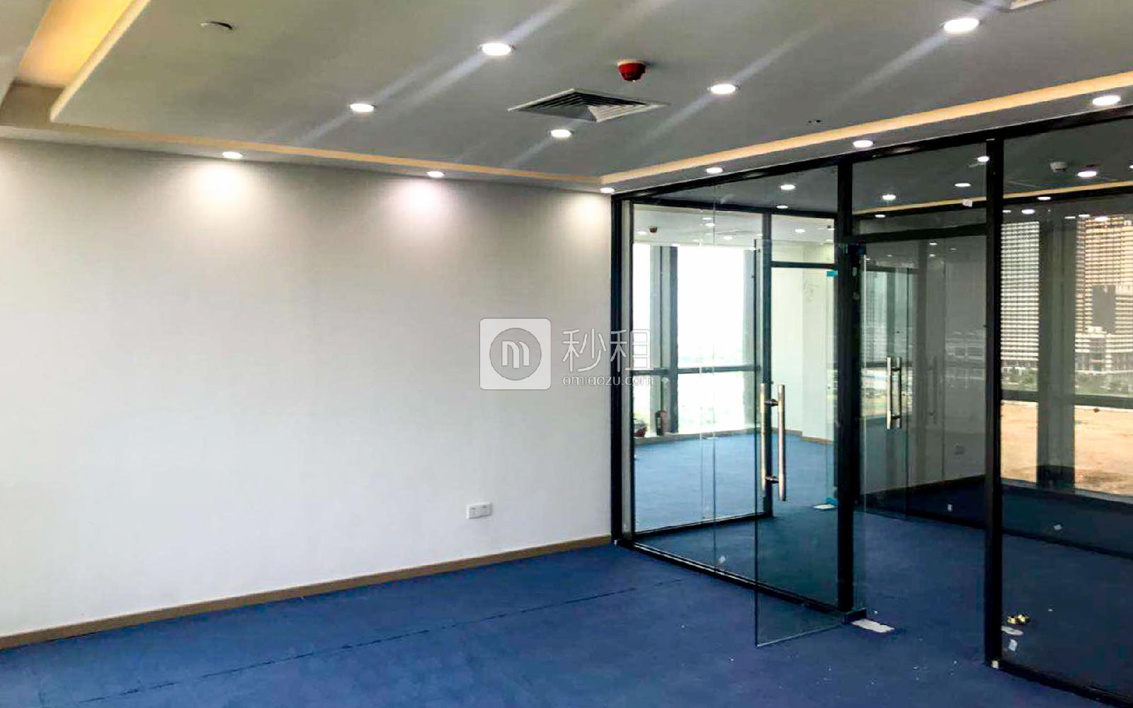 万科云创写字楼出租568平米精装办公室130元/m².月