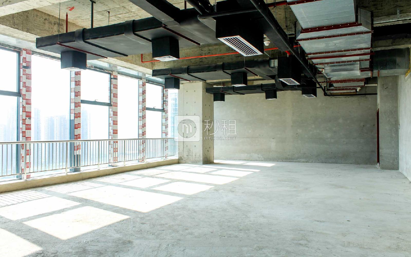 坪山创新广场写字楼出租280平米毛坯办公室50元/m².月