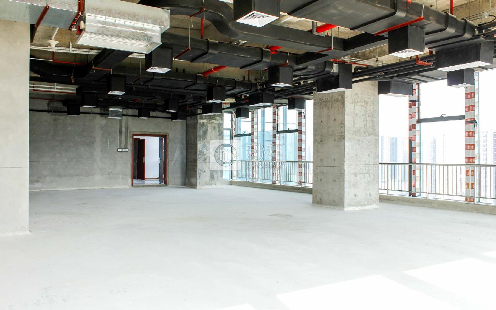 坪山创新广场写字楼出租325平米简装办公室50元/m².月