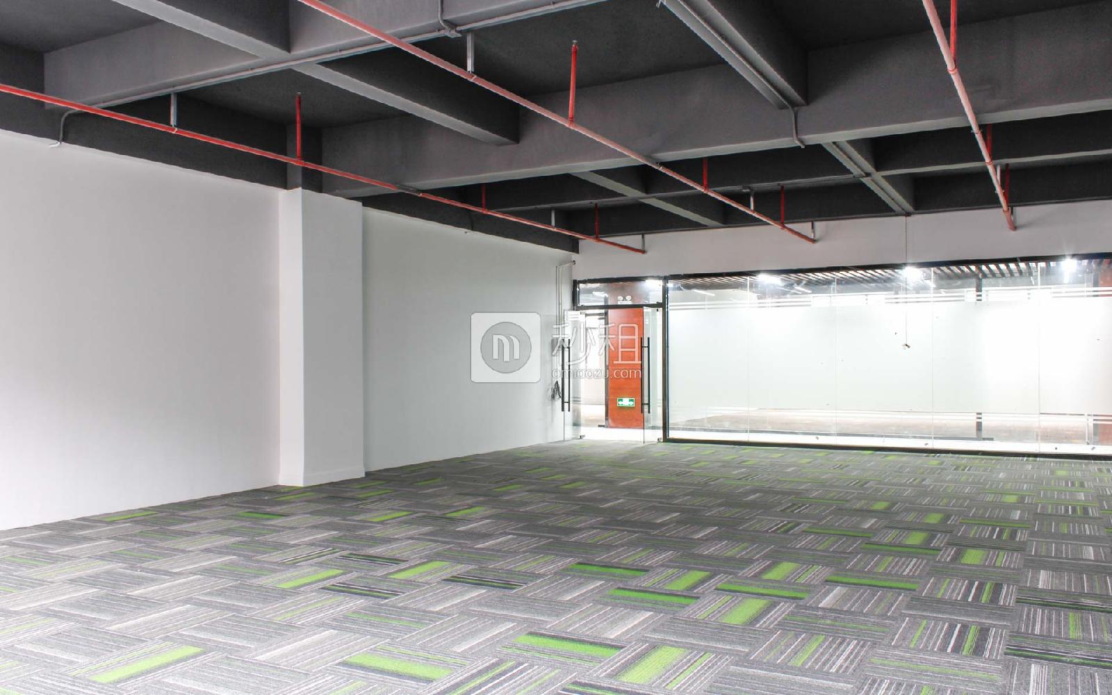 聚创金谷文化创意园写字楼出租365平米精装办公室75元/m².月