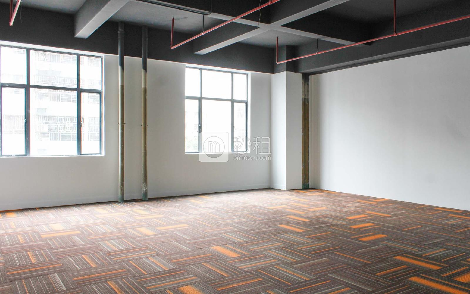 聚创金谷文化创意园写字楼出租148平米简装办公室75元/m².月