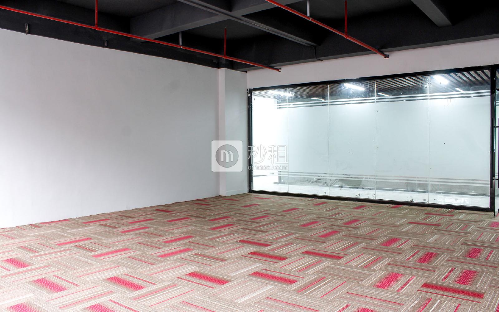 聚创金谷文化创意园写字楼出租138平米简装办公室75元/m².月
