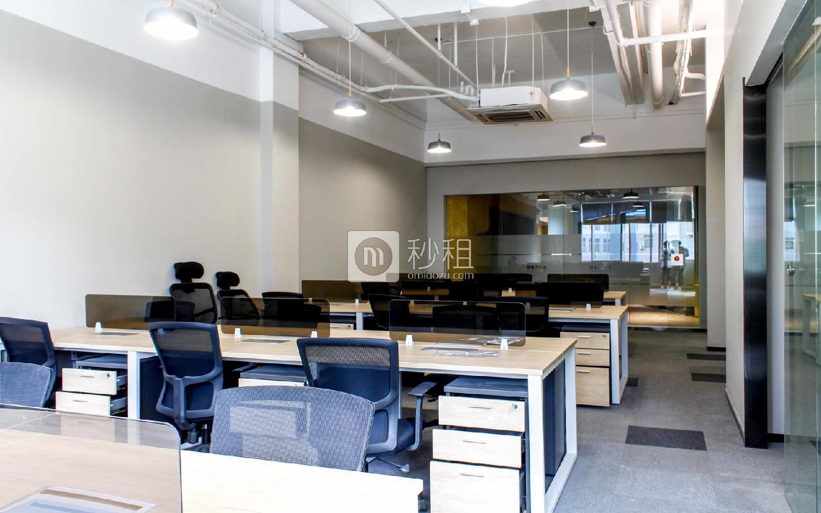 碧立方空间写字楼出租191平米精装办公室80元/m².月