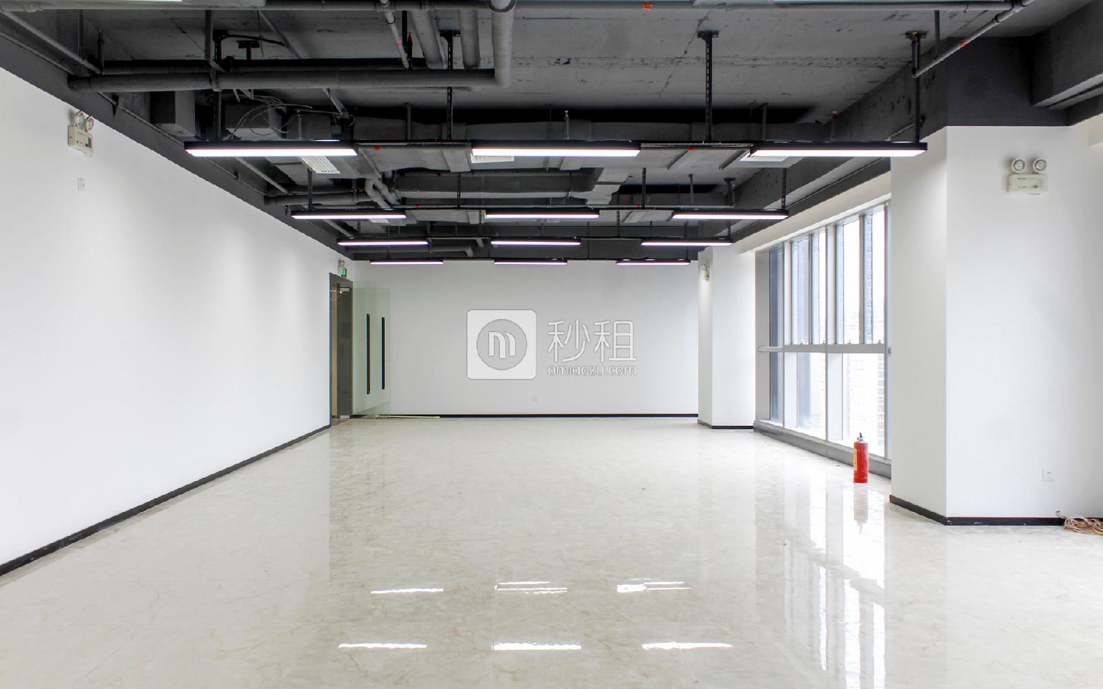 国威电子商务大厦写字楼出租696.88平米精装办公室95元/m².月