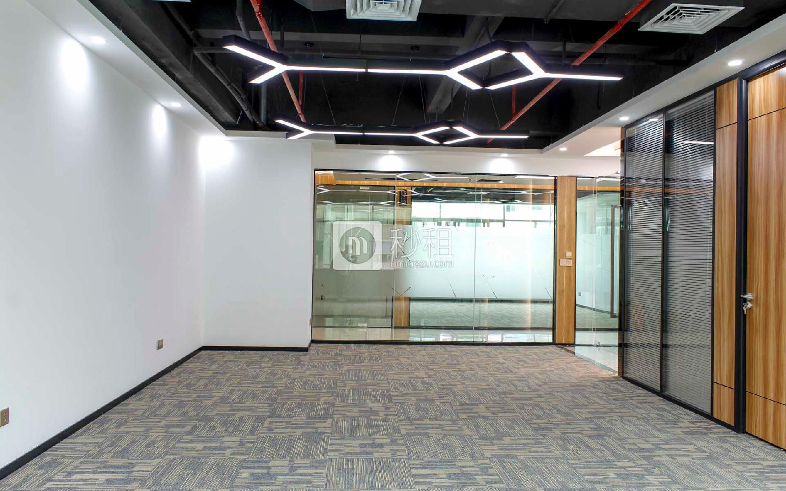 龙易.盛天龙创新谷写字楼出租166平米精装办公室79元/m².月