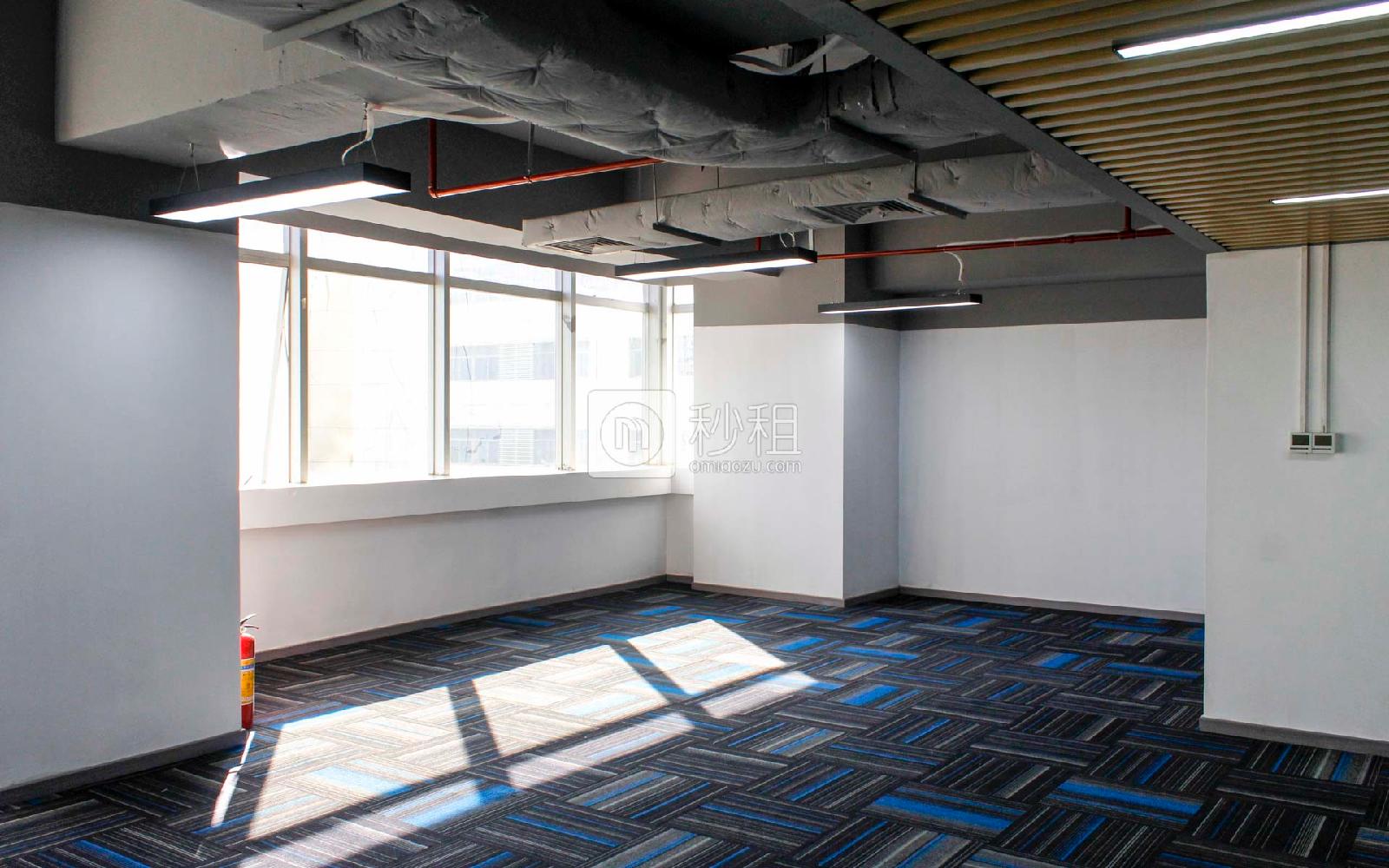 东风大厦写字楼出租210平米精装办公室110元/m².月