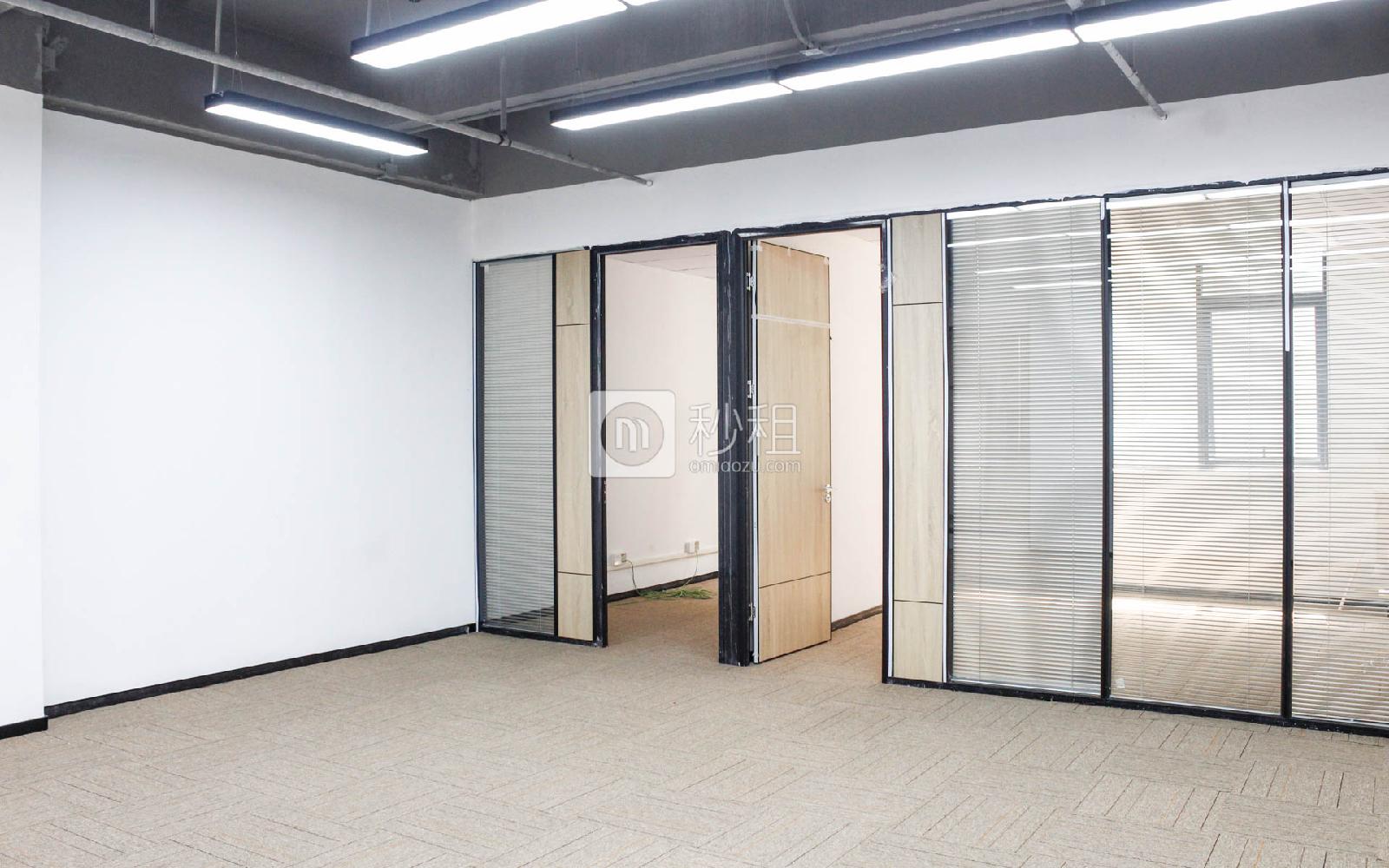 汇聚.宝安湾智创园写字楼出租70平米精装办公室50元/m².月