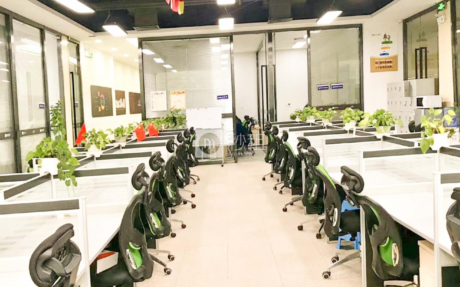 软件产业基地写字楼出租287平米精装办公室130元/m².月