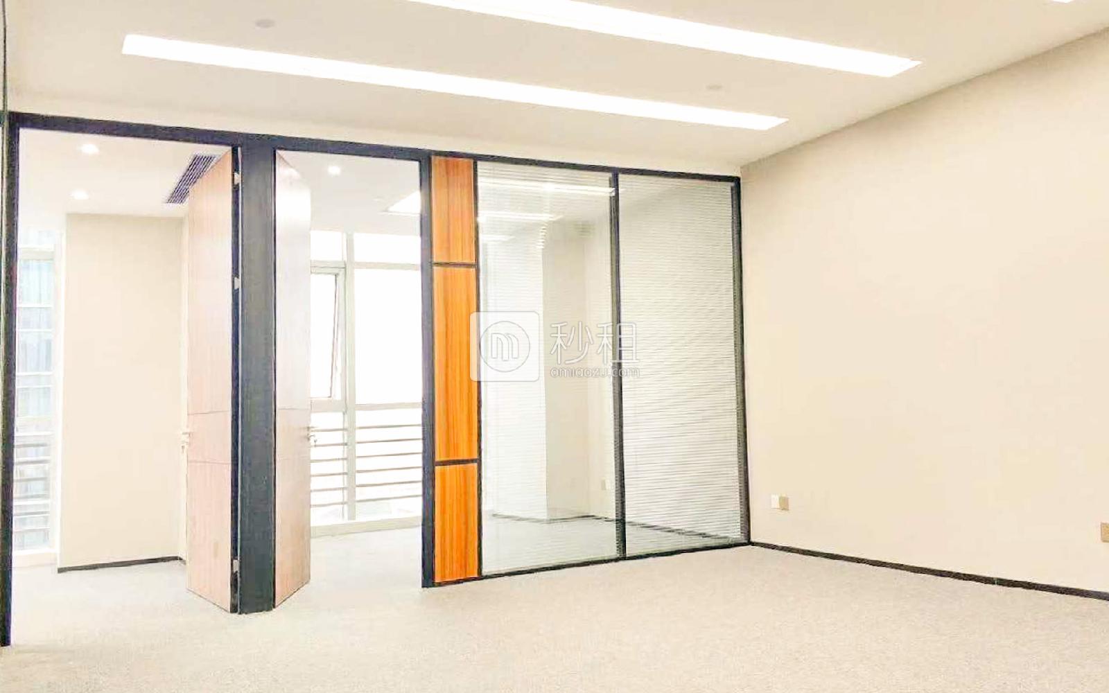 众翼联合办公-现代国际大厦写字楼出租176平米精装办公室170元/m².月
