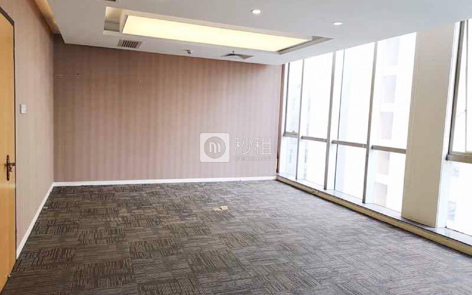 财富港国际中心写字楼出租786平米简装办公室88元/m².月