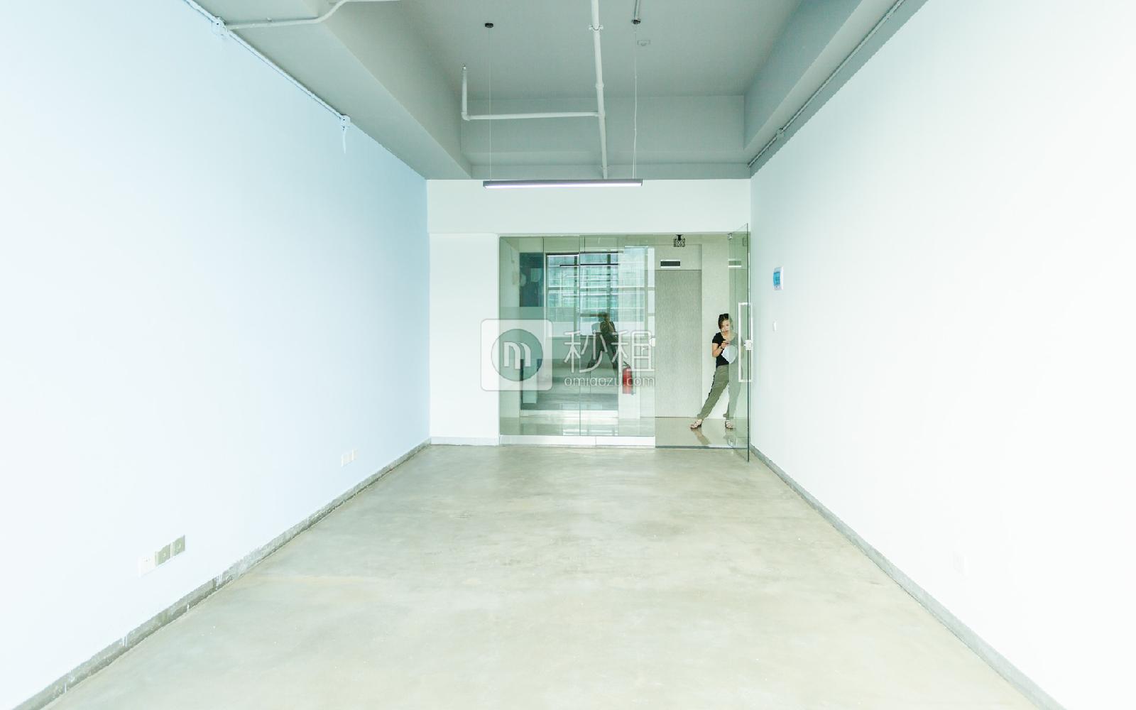 深福保科技工业园写字楼出租45平米精装办公室70元/m².月