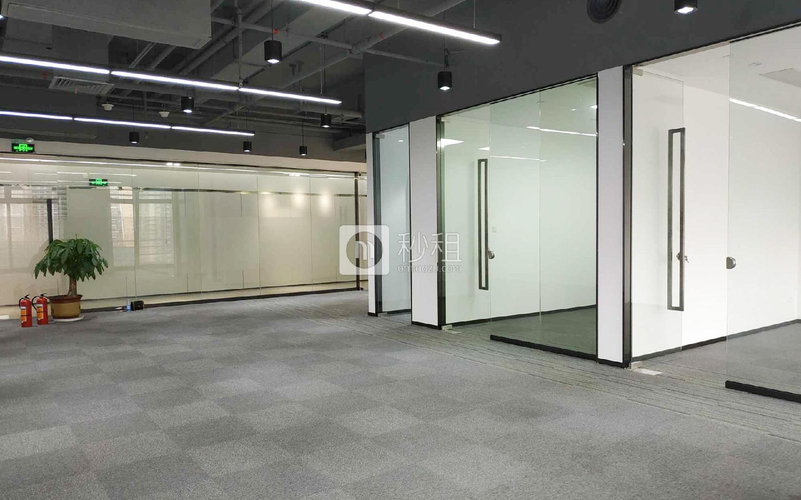 深圳湾科技生态园（三期）写字楼出租285平米精装办公室118元/m².月