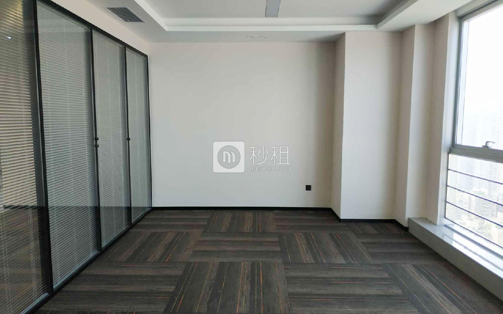 新浩E都写字楼出租293平米精装办公室158元/m².月