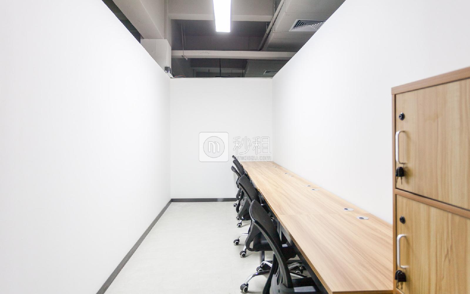泉森·文里CreativeWork写字楼出租20平米精装办公室2600元/间.月