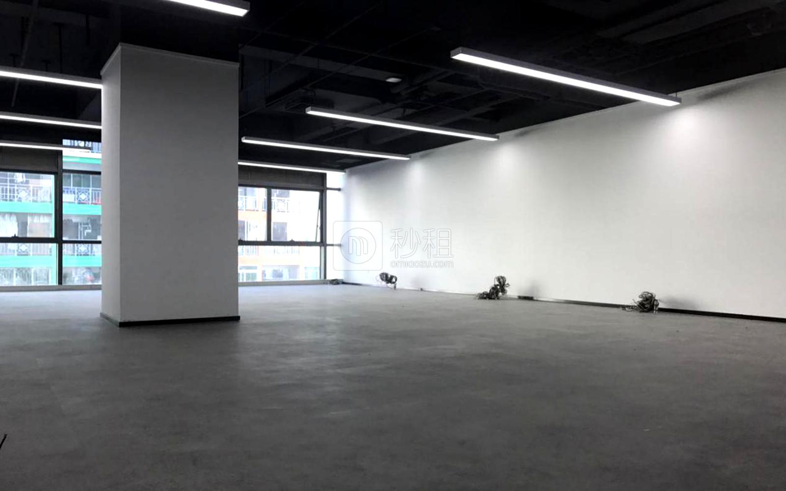 创新大厦写字楼出租190平米精装办公室90元/m².月