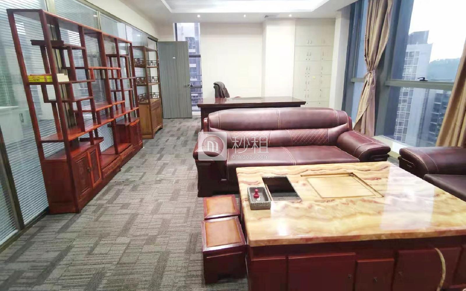 满京华盈丰中心写字楼出租209平米精装办公室86元/m².月