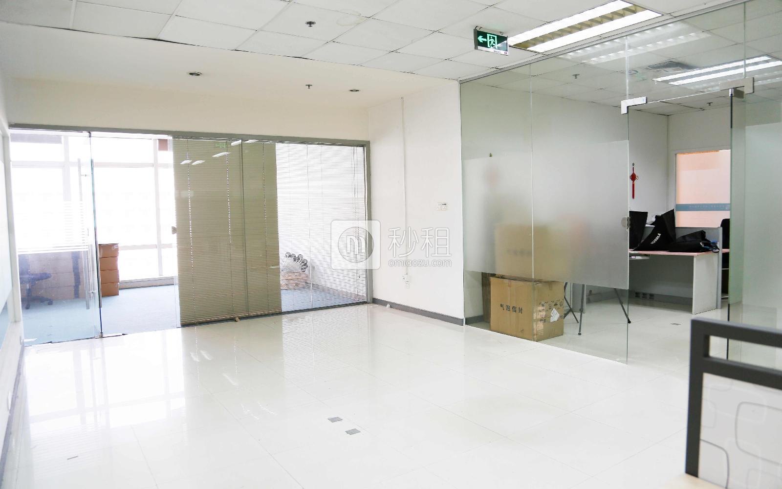 IDT研发中心写字楼出租242.5平米精装办公室42元/m².月