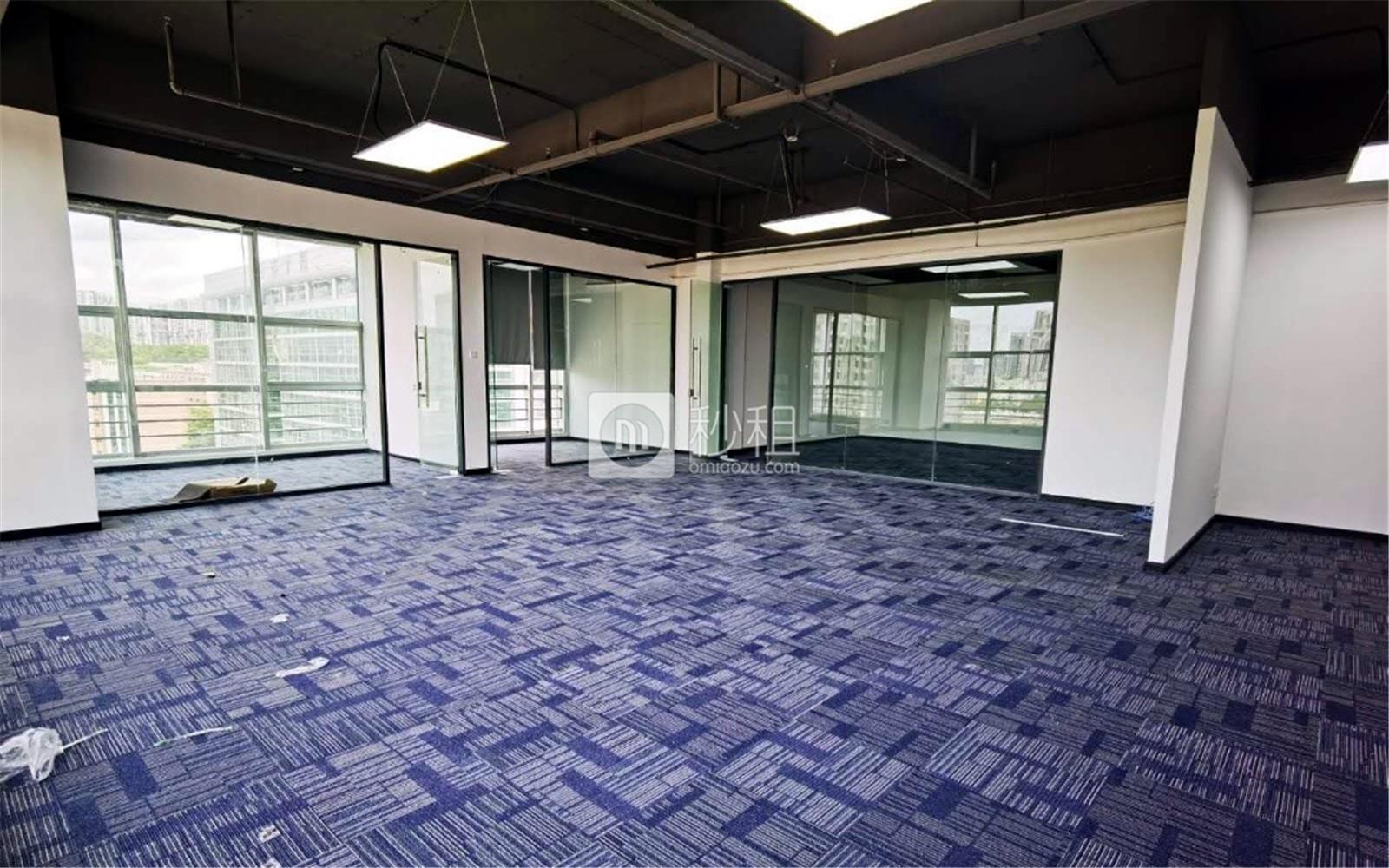 天安数码城写字楼出租240平米精装办公室70元/m².月