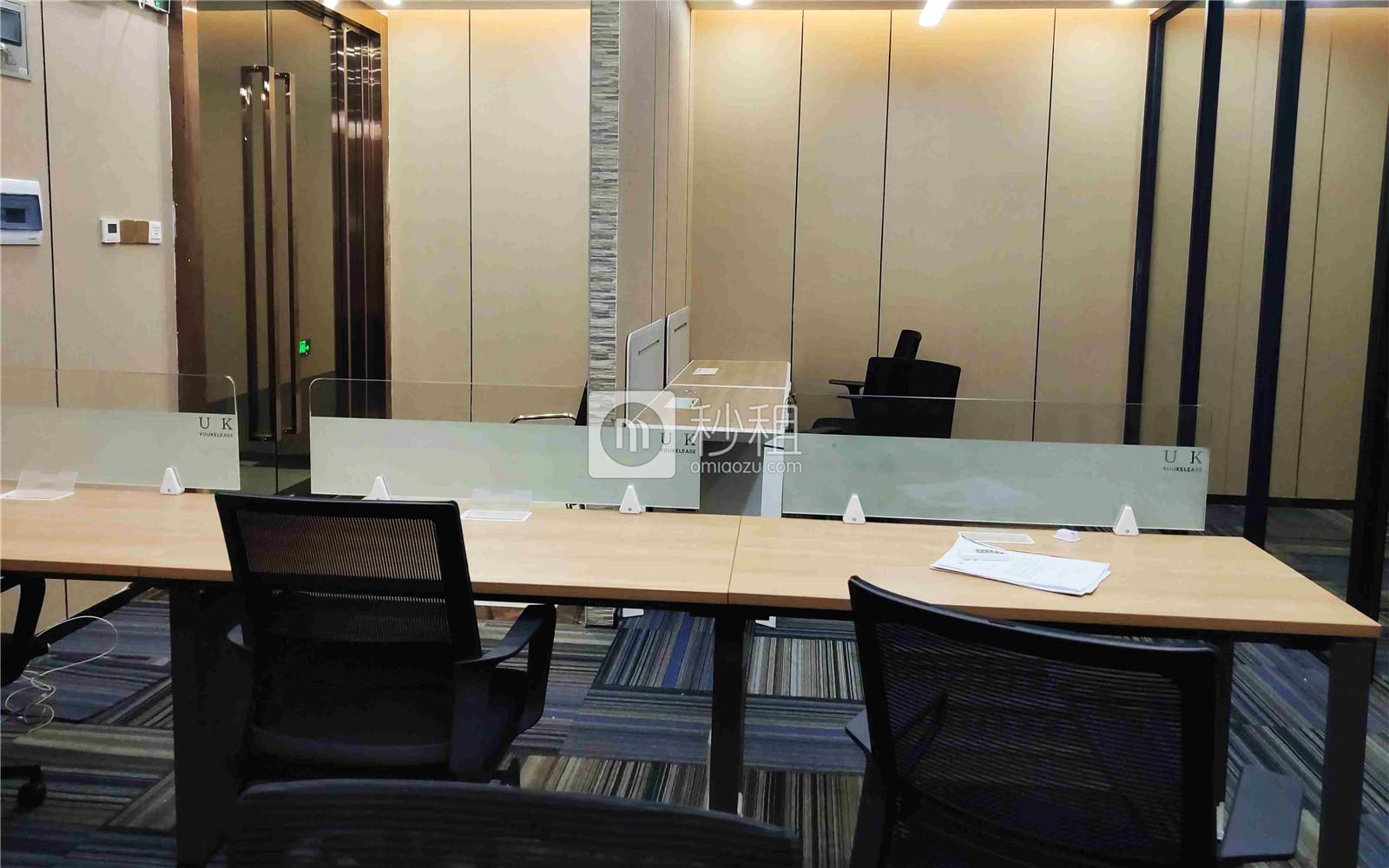 珠控国际中心-珠控商务大厦写字楼出租105平米精装办公室99元/m².月