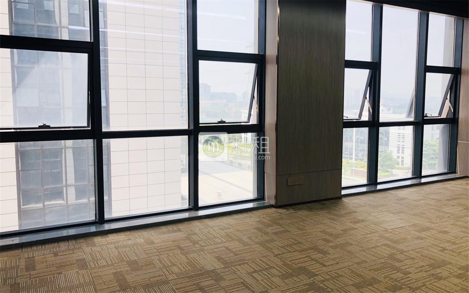 科姆龙科技园写字楼出租288平米精装办公室58元/m².月