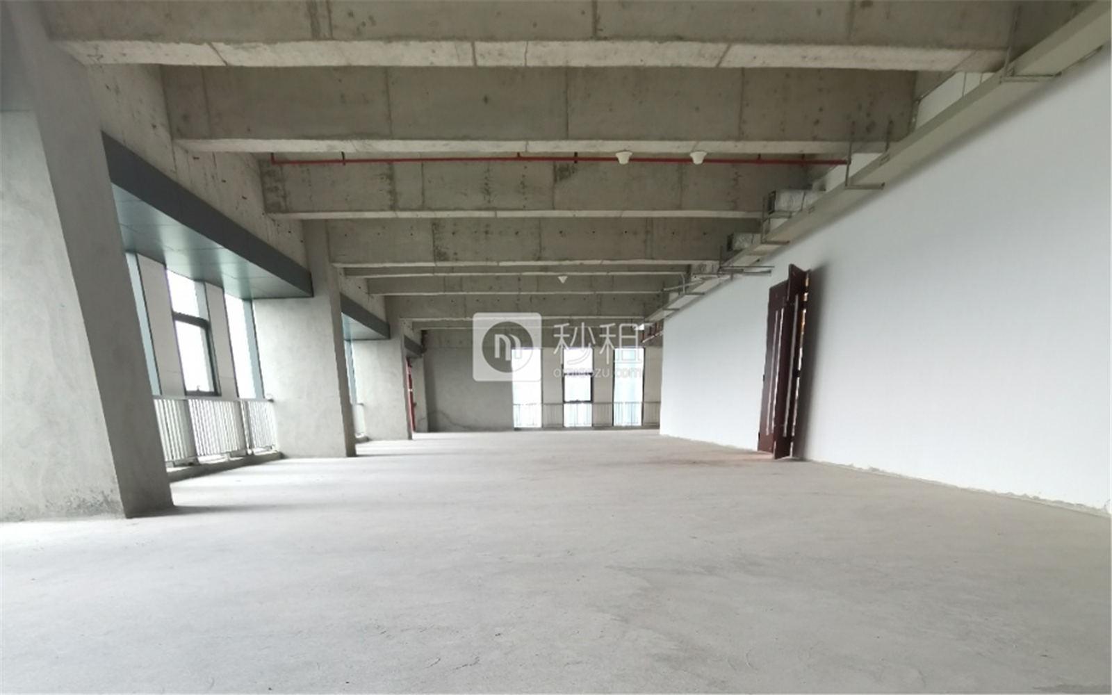 展辰大厦写字楼出租200平米毛坯办公室50元/m².月
