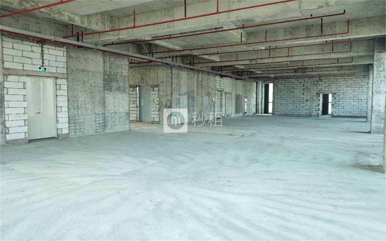 恒泰裕·华南医谷写字楼出租1680平米毛坯办公室65元/m².月