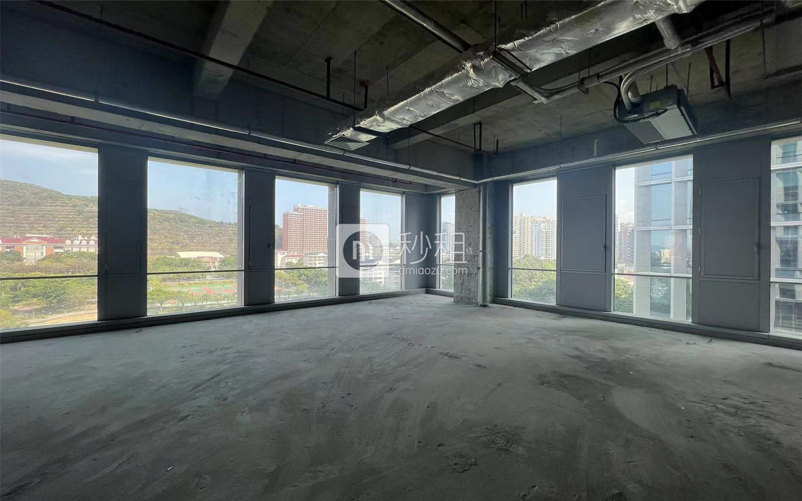 创智云城写字楼出租1043平米毛坯办公室135元/m².月