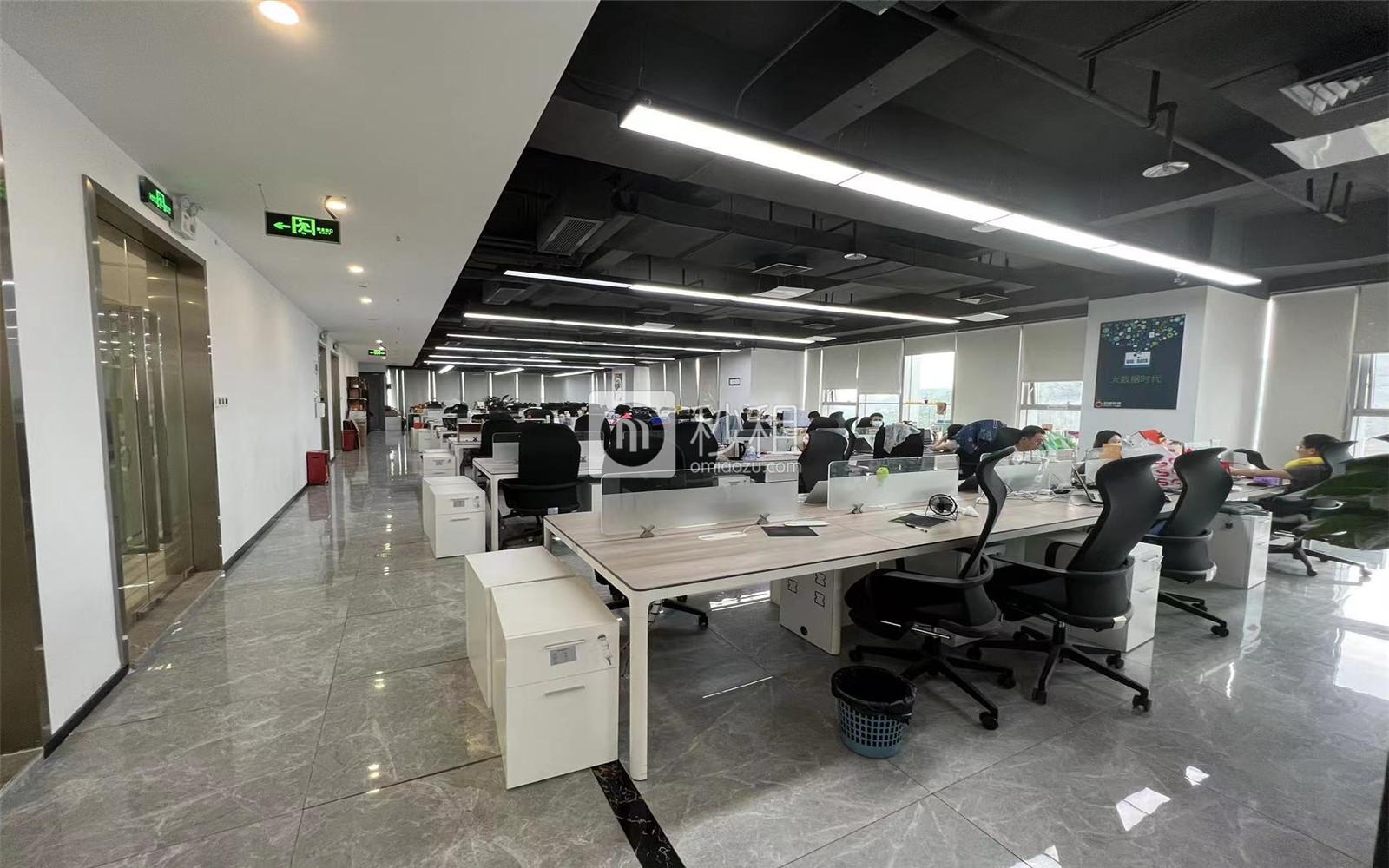 创智云城写字楼出租1389.88平米精装办公室88元/m².月