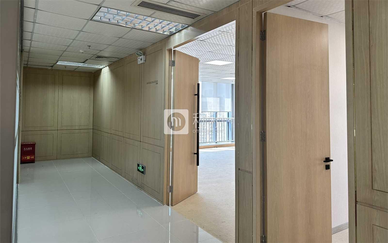 环球数码大厦写字楼出租1068平米精装办公室85元/m².月