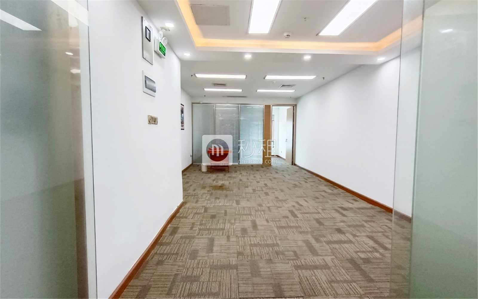 苍松大厦写字楼出租118平米精装办公室85元/m².月