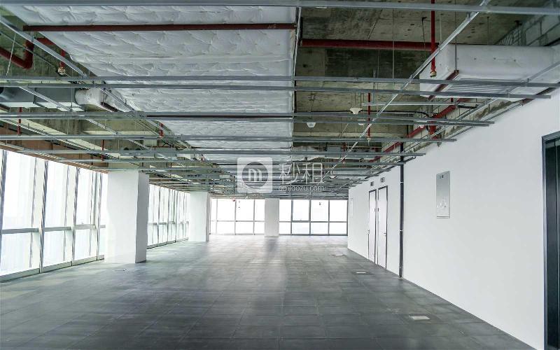 中航中心写字楼出租2000平米标准交付办公室300元/m².月