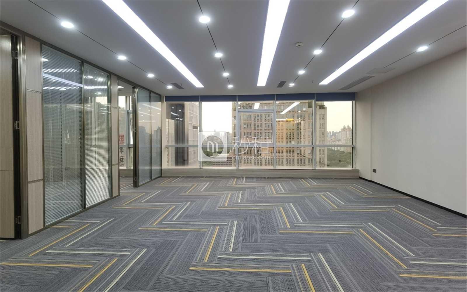 中心商务大厦写字楼出租255平米精装办公室138元/m².月