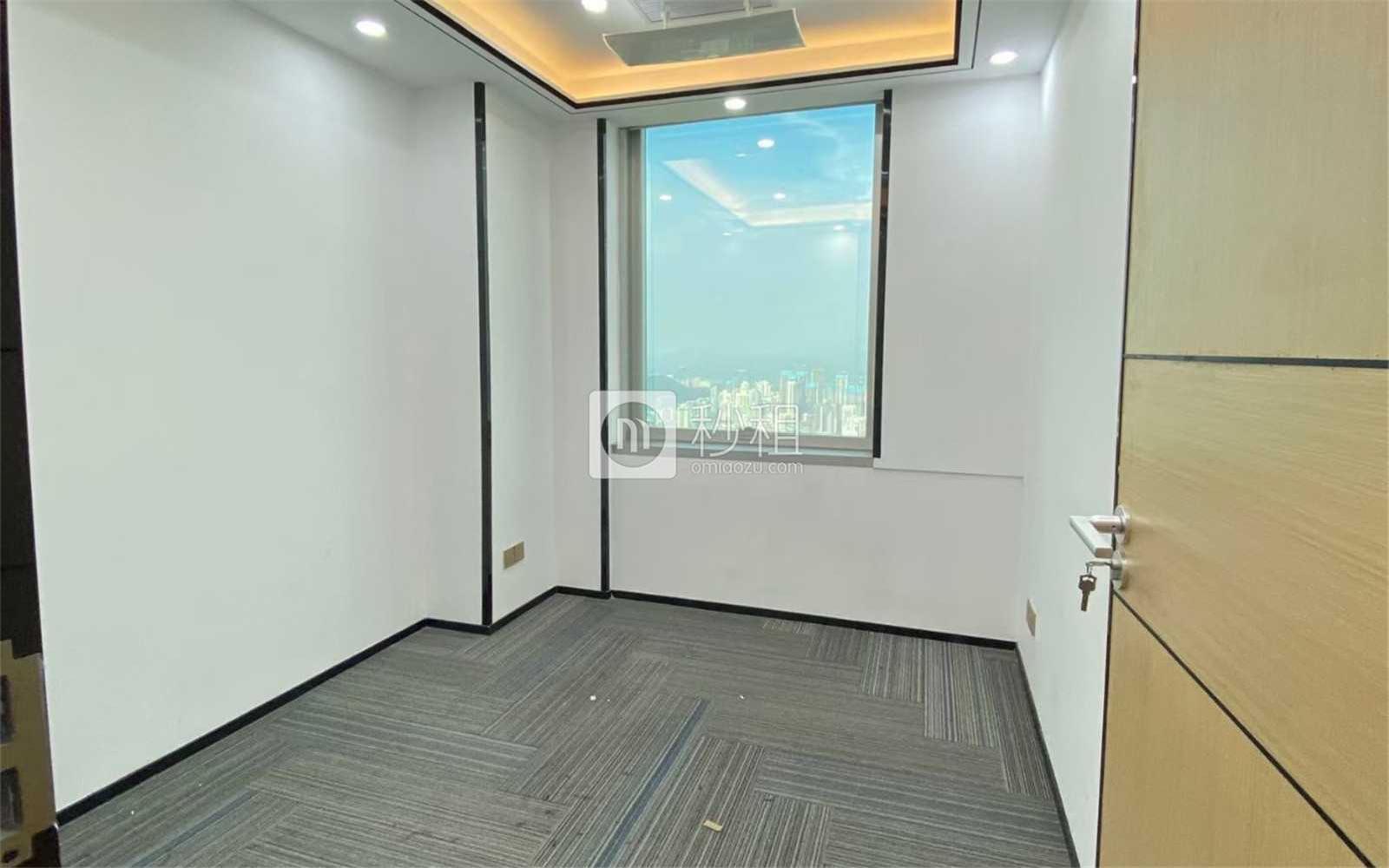 地王大厦写字楼出租178平米精装办公室158元/m².月