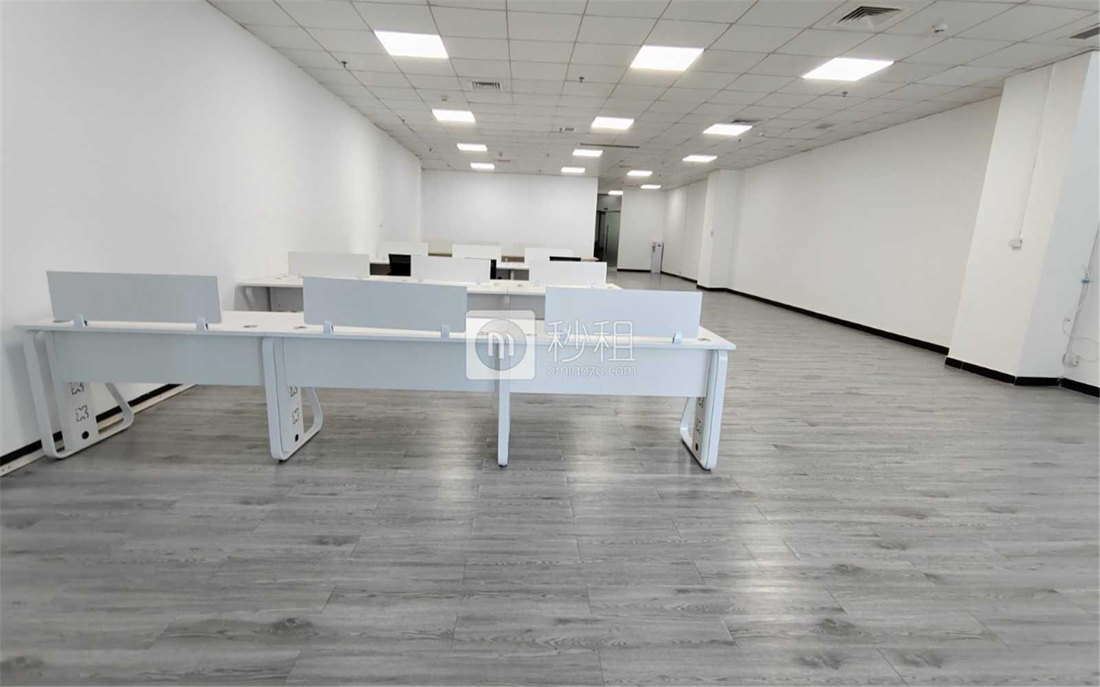 港深国际中心（U创谷）写字楼出租421平米精装办公室49元/m².月